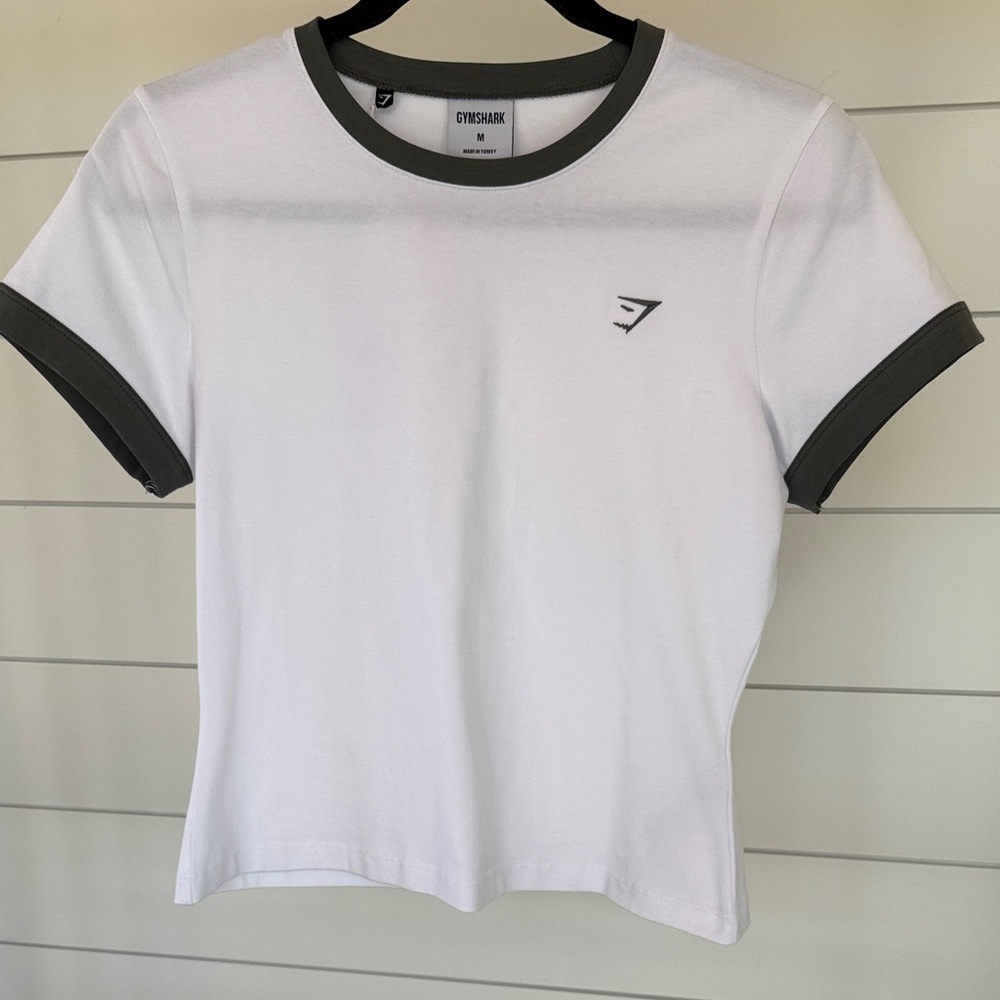 Gymshark Women’s White Lifting Cropped Tee